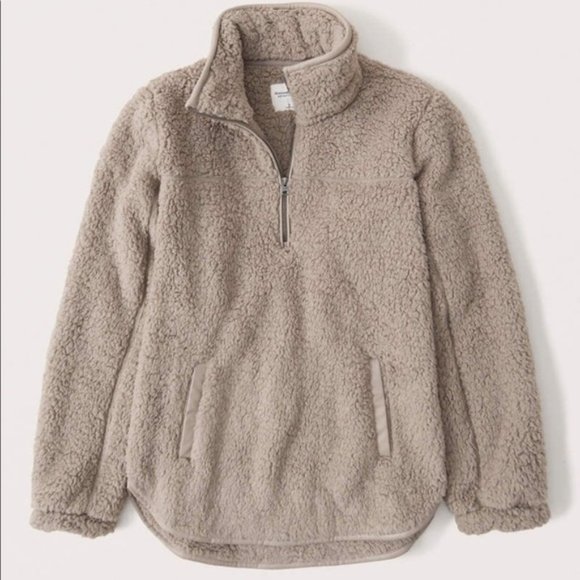 Abercrombie & Fitch Jackets & Blazers - Abercrombie & Fitch Quarter Zip Sherpa Teddy Sweatshirt